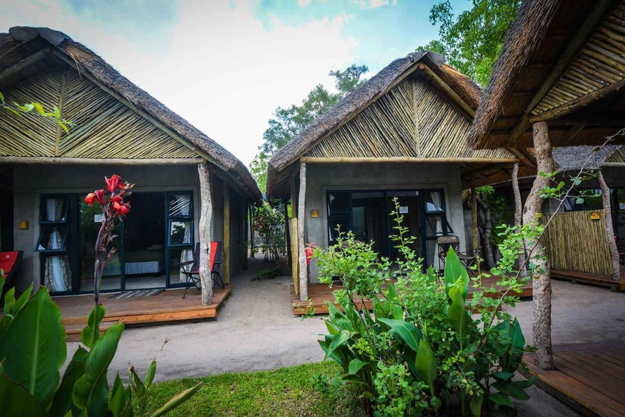 African Excursions Guest House Khwai Екстер'єр фото