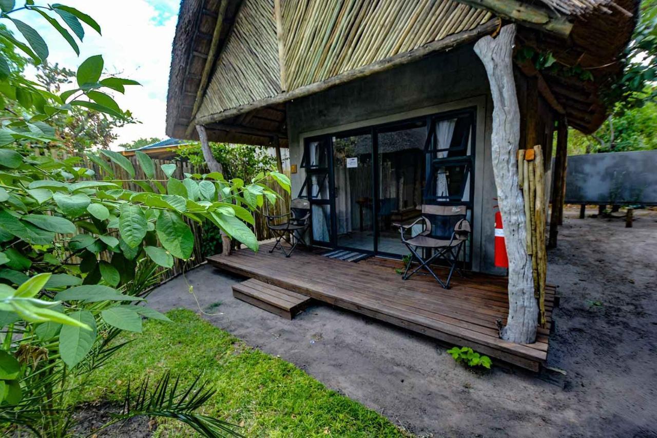 African Excursions Guest House Khwai Екстер'єр фото