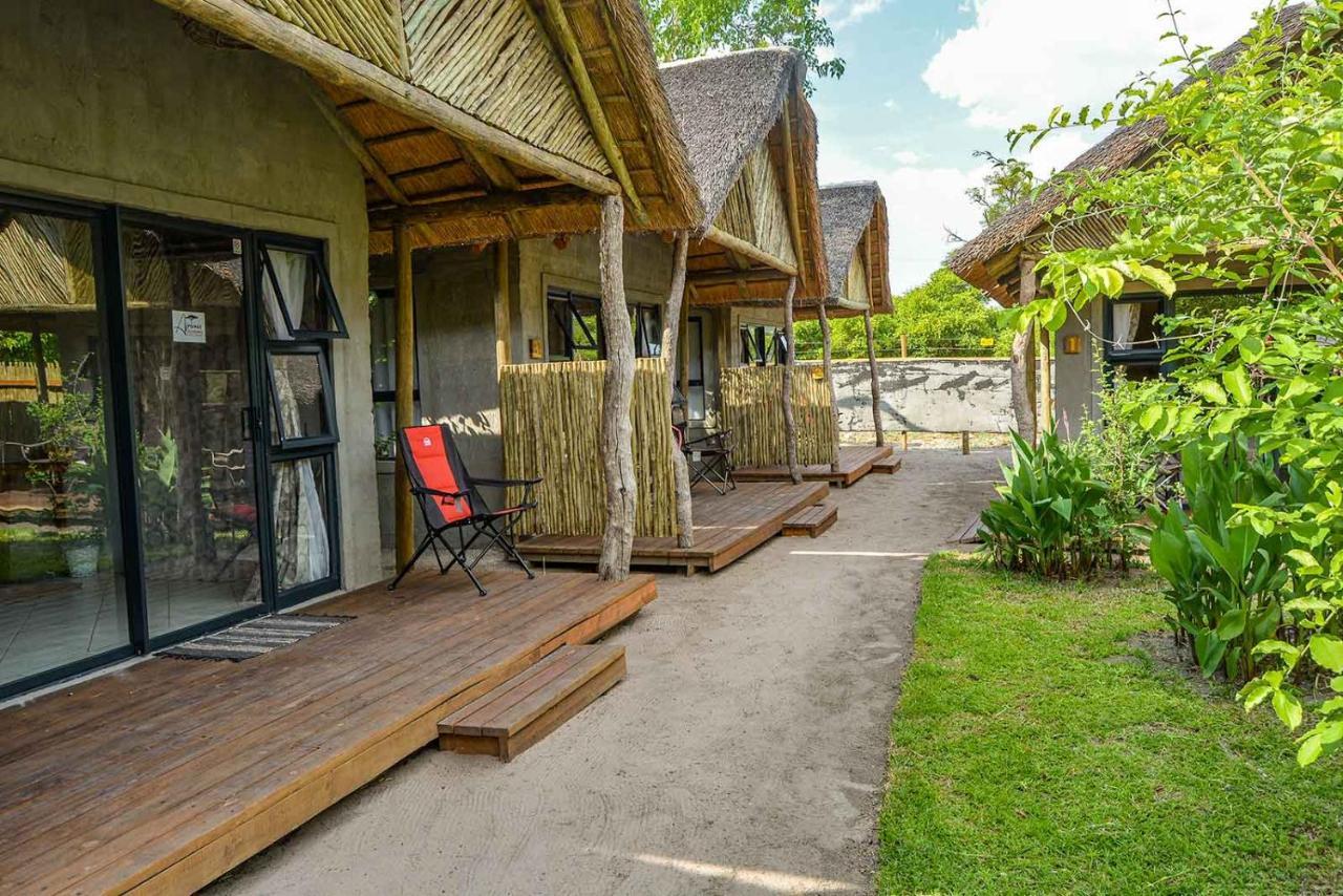 African Excursions Guest House Khwai Екстер'єр фото