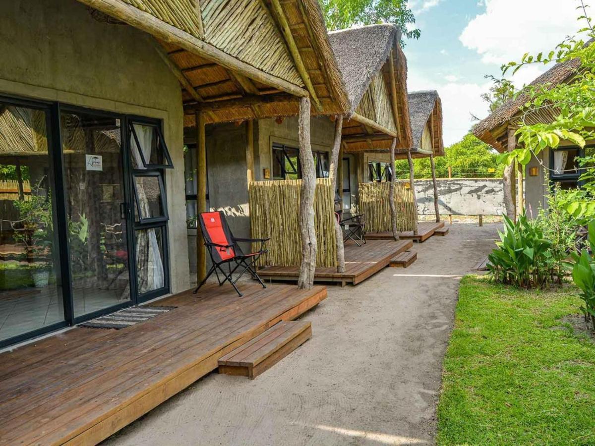 African Excursions Guest House Khwai Екстер'єр фото