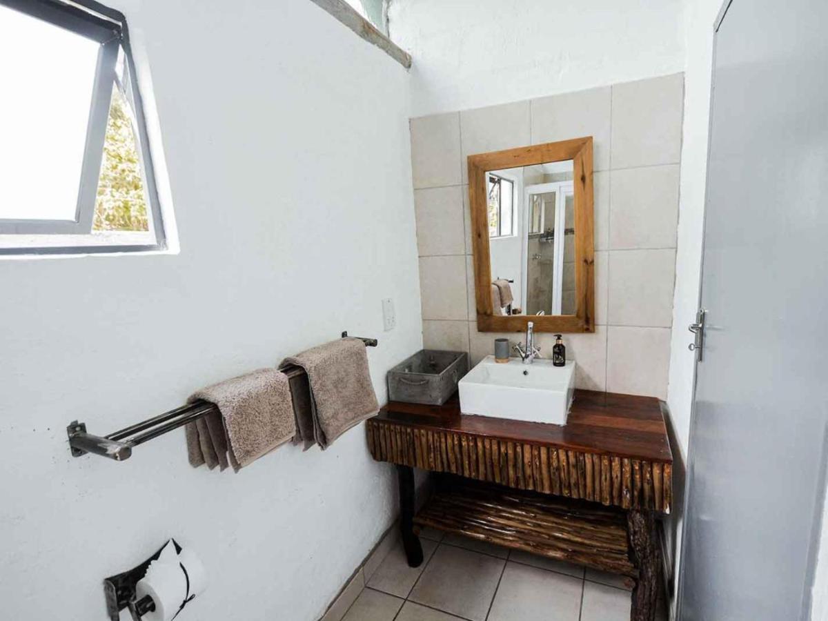 African Excursions Guest House Khwai Екстер'єр фото